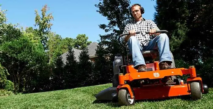 how to drive a zero turn mower